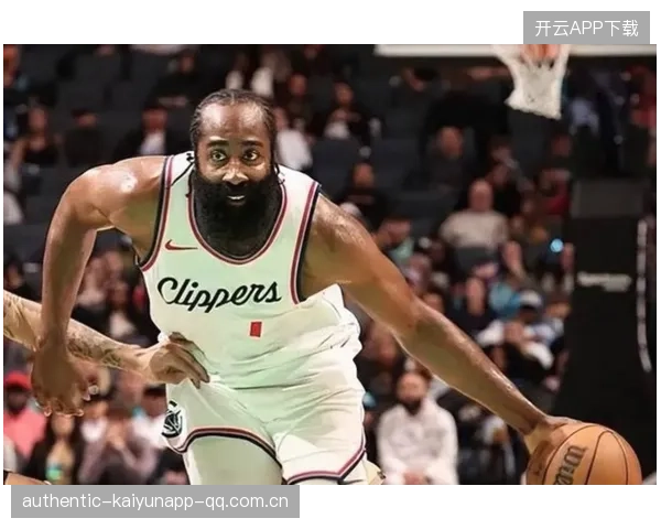 快船战术执行度高赢得教练肯定：篮球场上的无懈可击